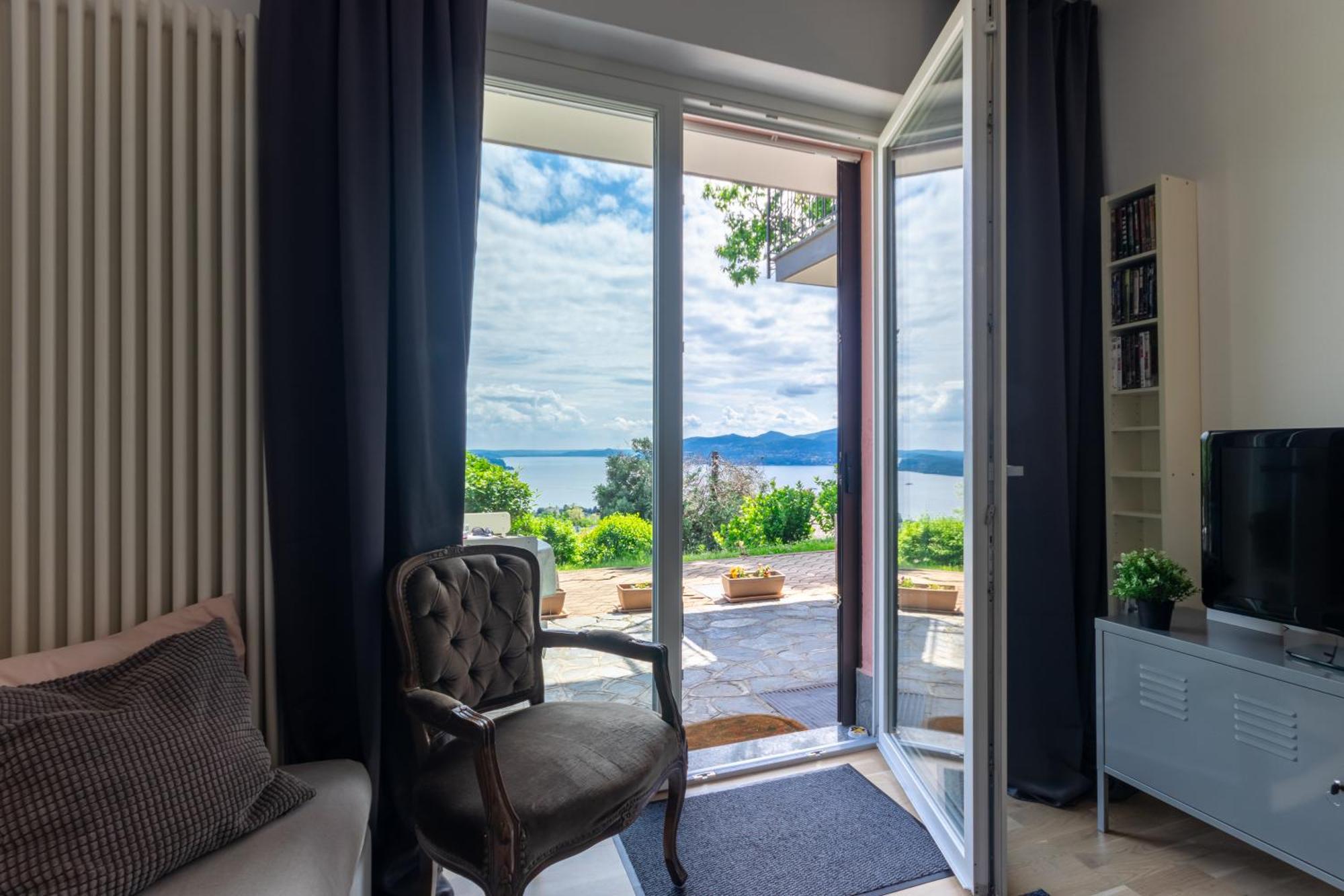 Casamina Vista Lago Verbania Arizzano Bagian luar foto